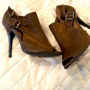 Women’s Booties